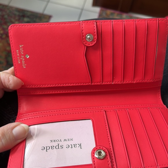Kate Spade  NWT Long Wallet  Red/ Gold Accents ID Cards Coins  7”L x 3.5”h x 5/8 - Picture 5 of 9